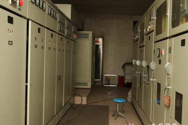 炎陵防尘开关柜 性能稳定低压抽屉式配电柜-电